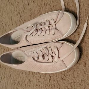 5 for $20 Light pink keds shoes